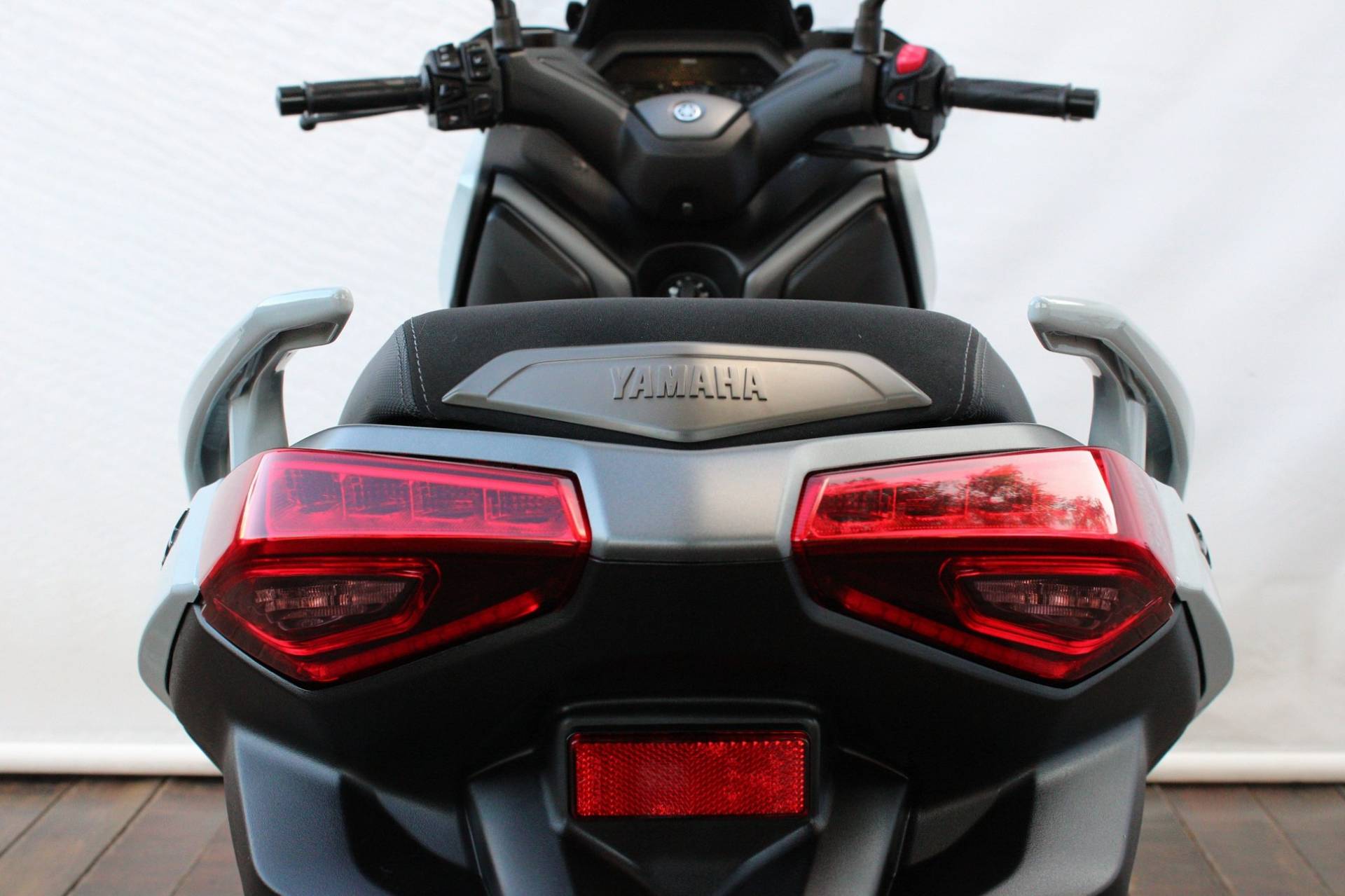 YAMAHA XMAX 300 CONNECTED ABS