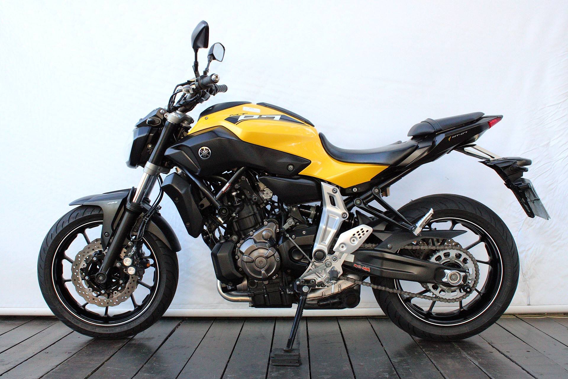 YAMAHA MT-07 ABS
