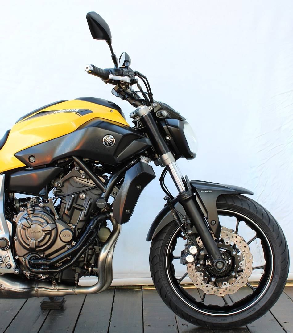 YAMAHA MT-07 ABS