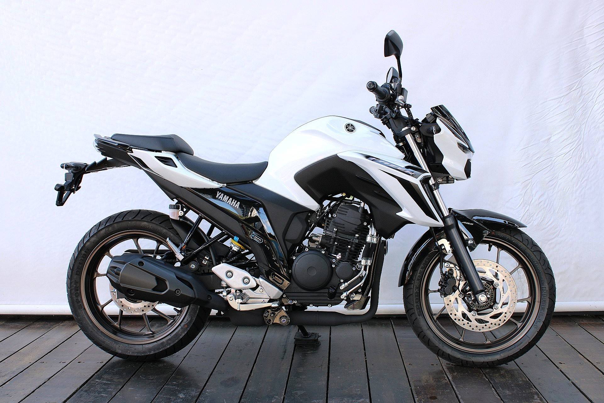 YAMAHA FZ25 FAZER CONNECTED ABS
