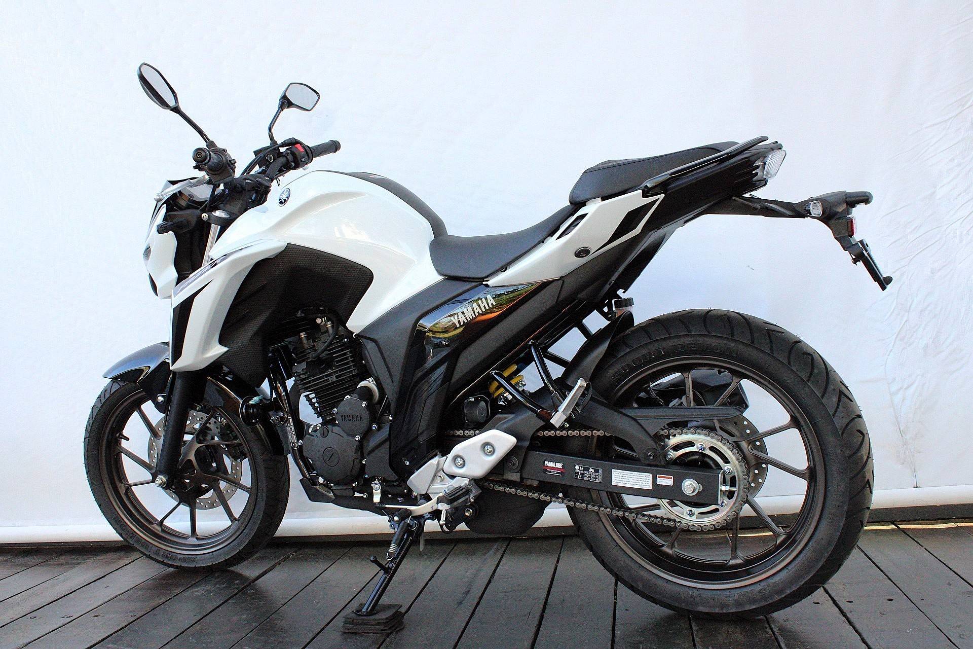 YAMAHA FZ25 FAZER CONNECTED ABS