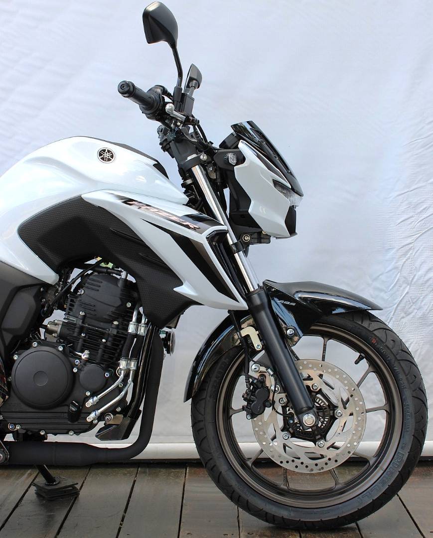 YAMAHA FZ25 FAZER CONNECTED ABS