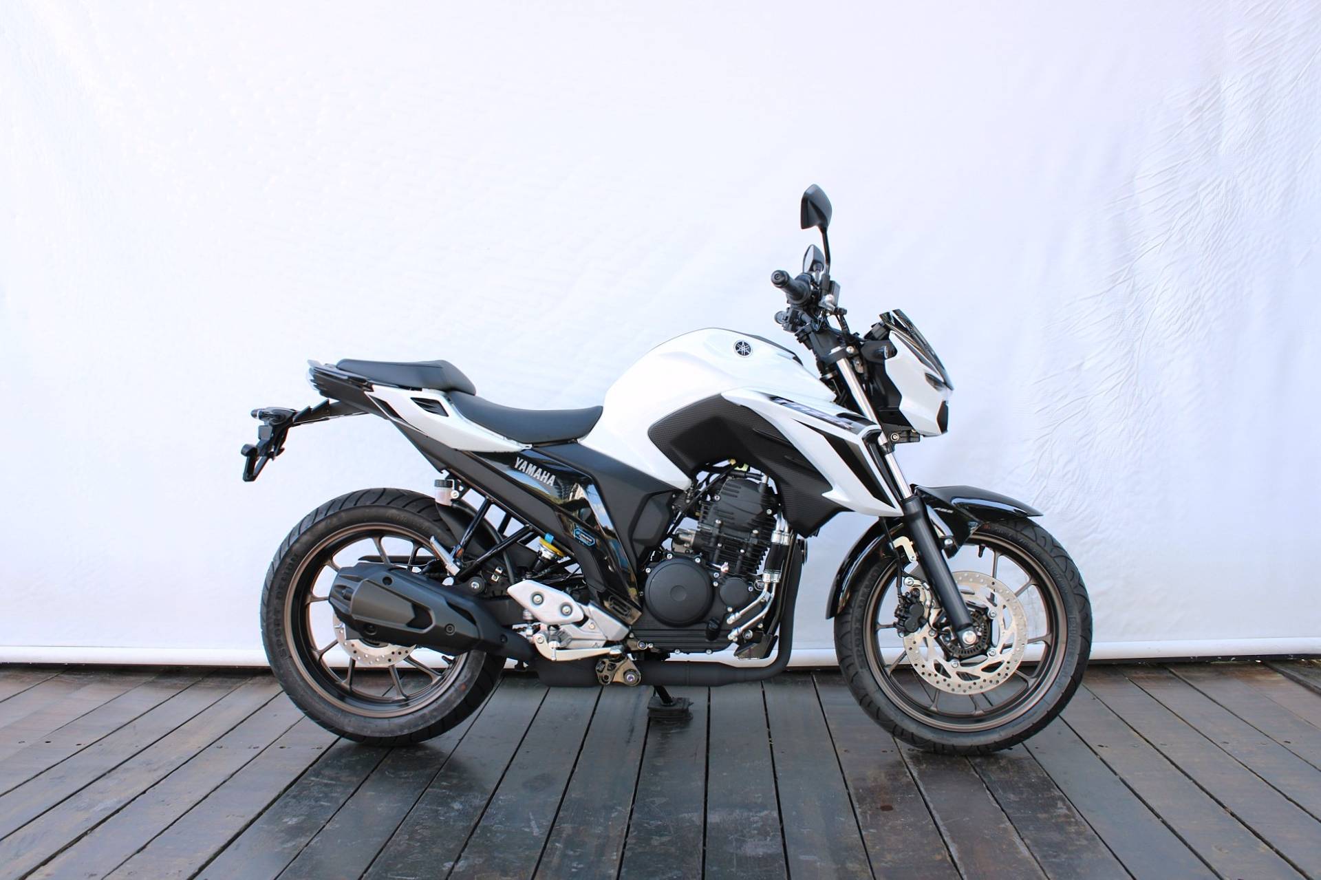YAMAHA FZ25 FAZER CONNECTED ABS