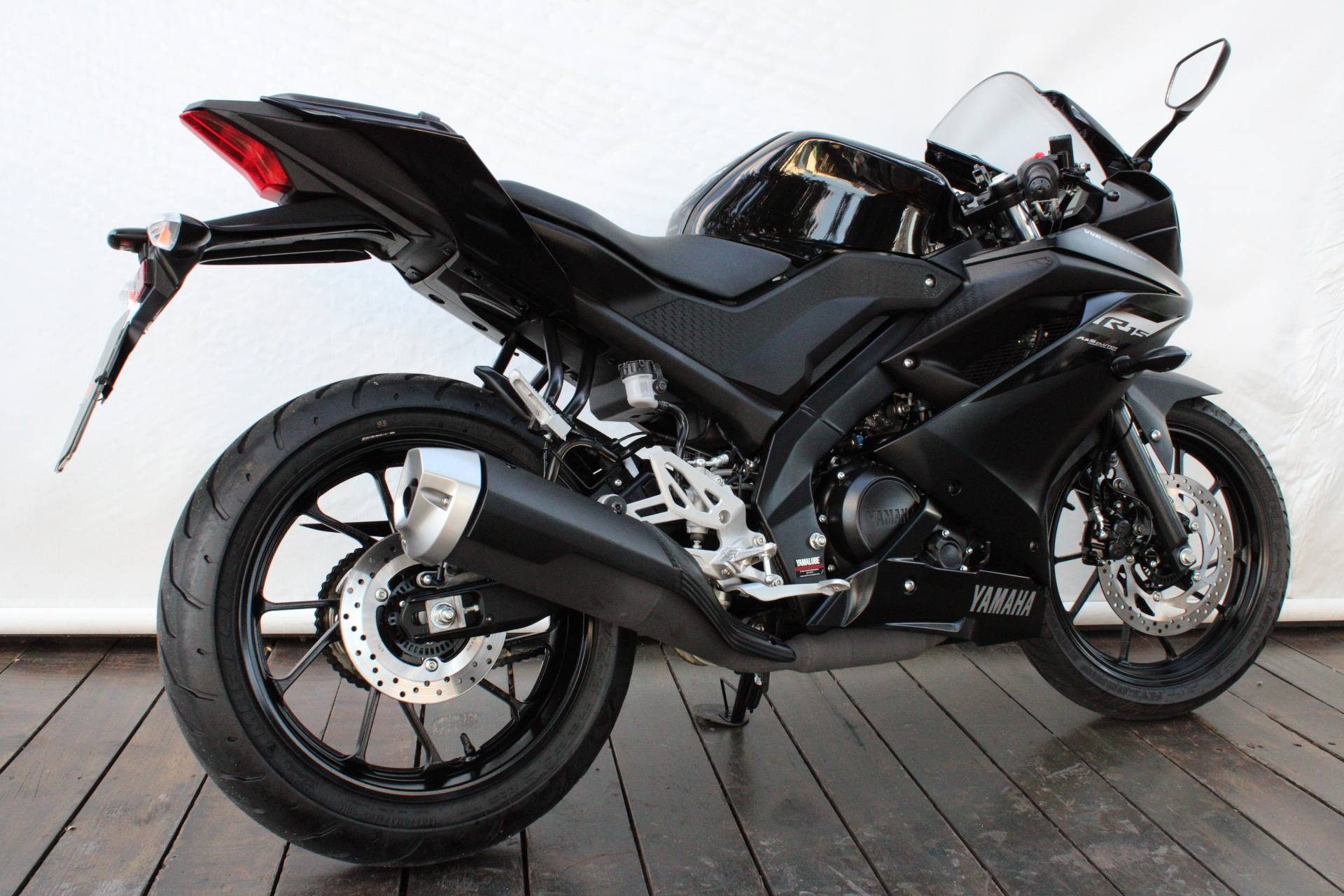 YAMAHA YZF R15