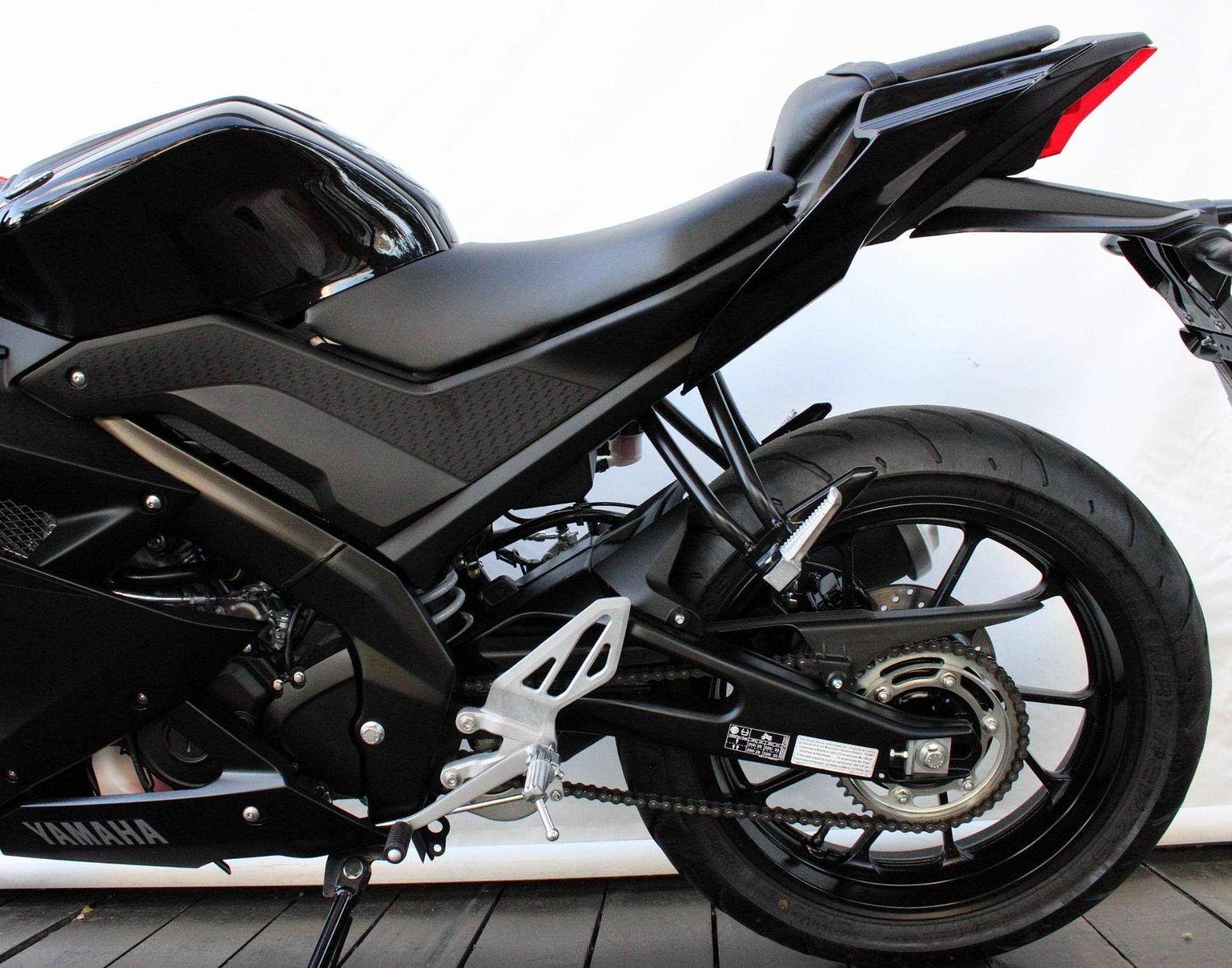 YAMAHA YZF R15