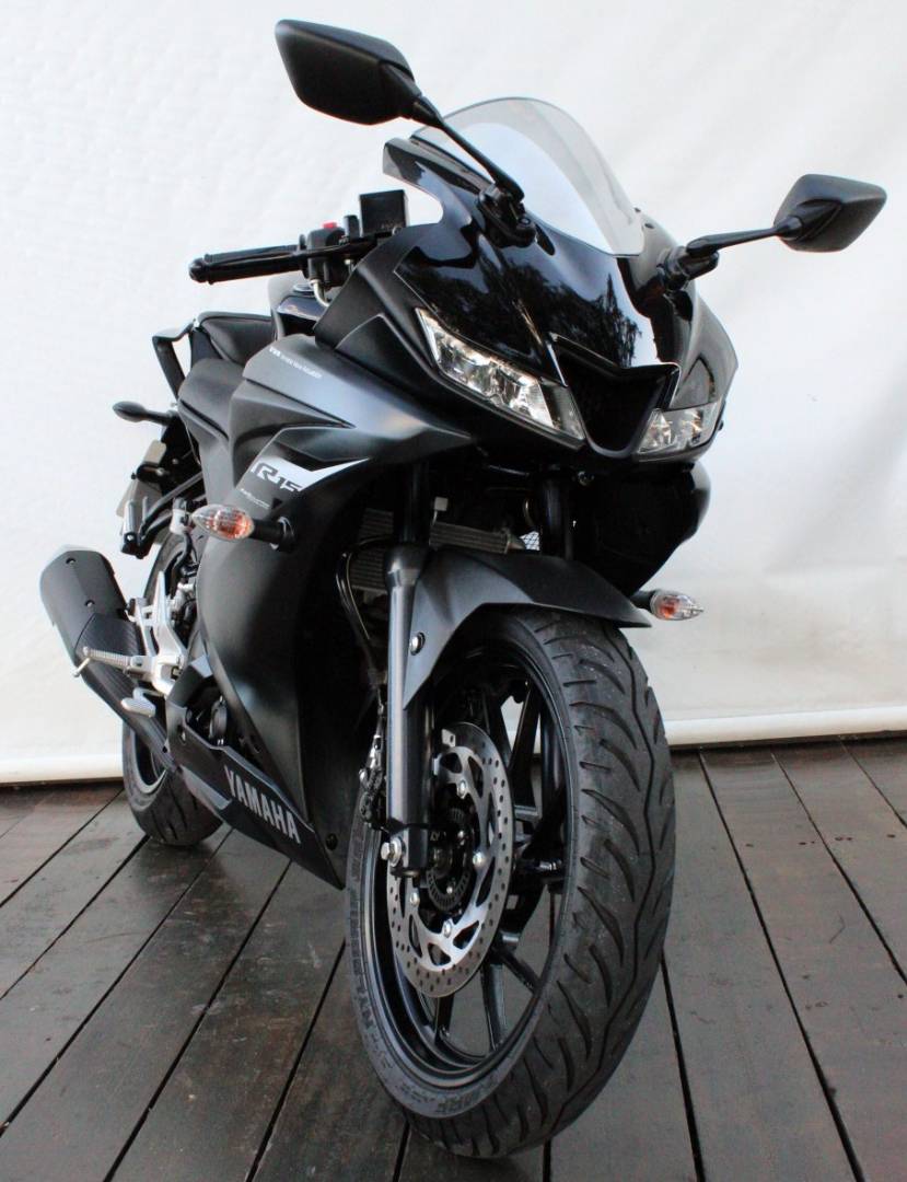 YAMAHA YZF R15
