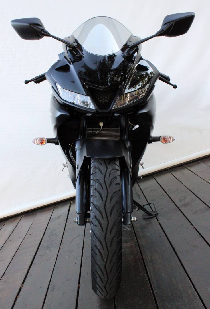 YAMAHA YZF R15