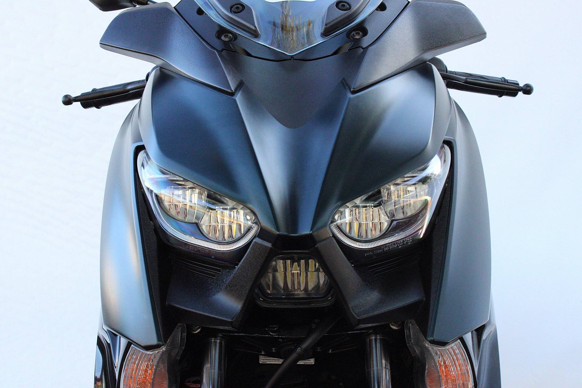 YAMAHA XMAX ABS