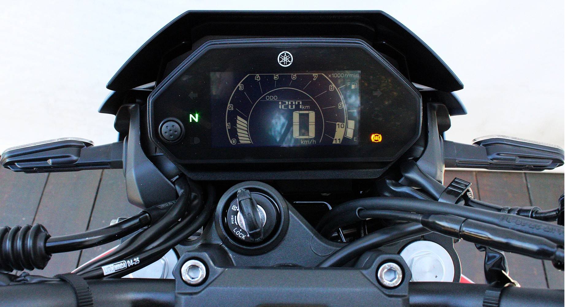 YAMAHA FZ25 FAZER CONNECTED ABS