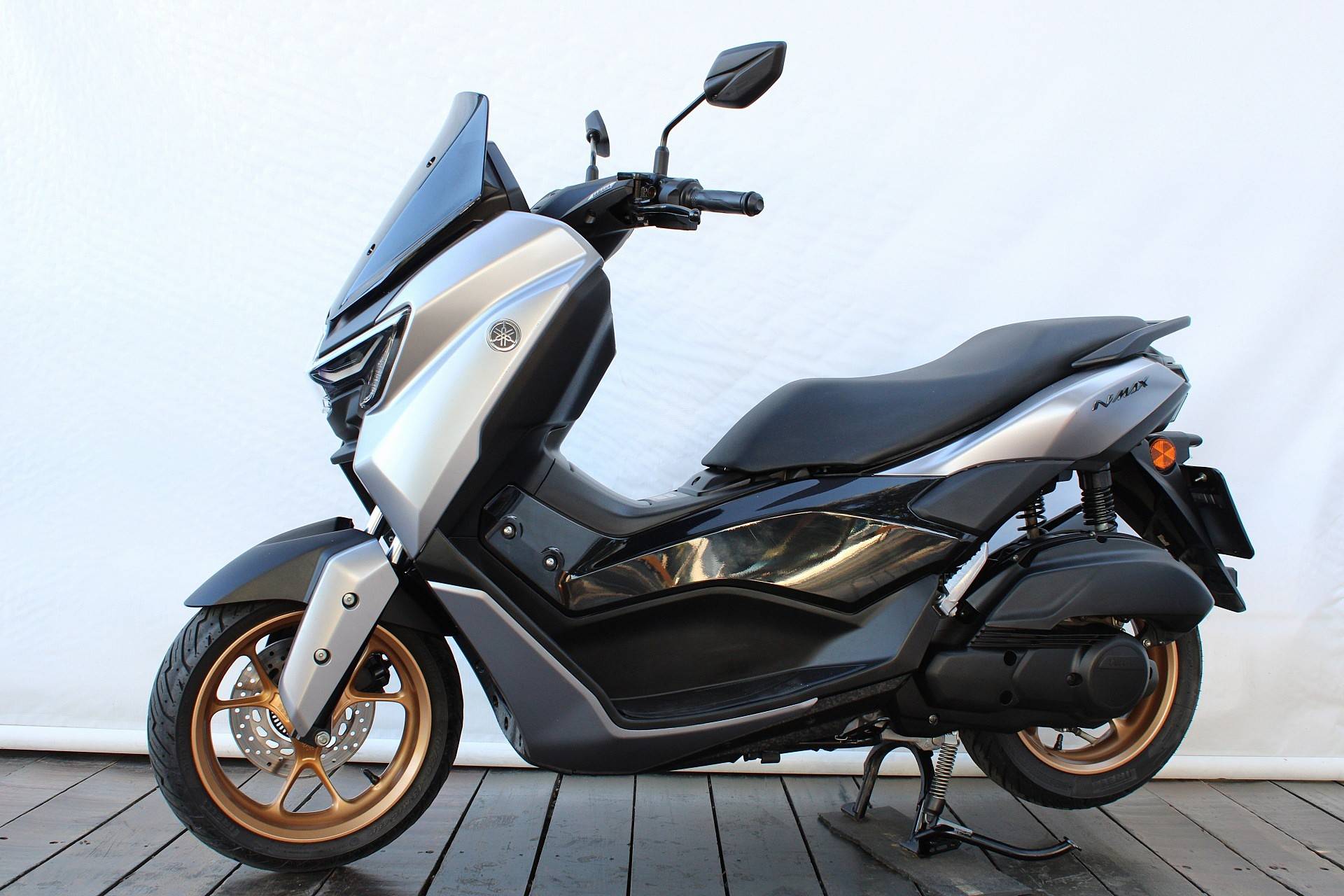 YAMAHA NMAX CONNECTED 160 ABS