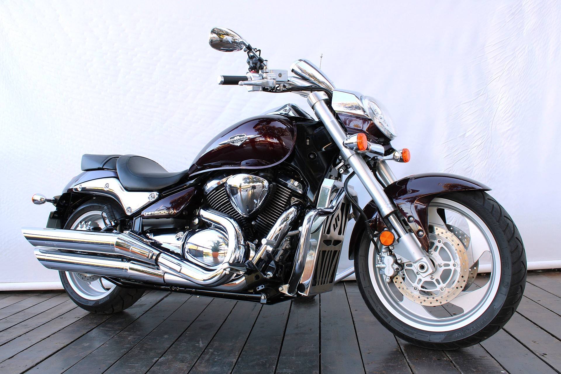 SUZUKI BOULEVARD M1500R