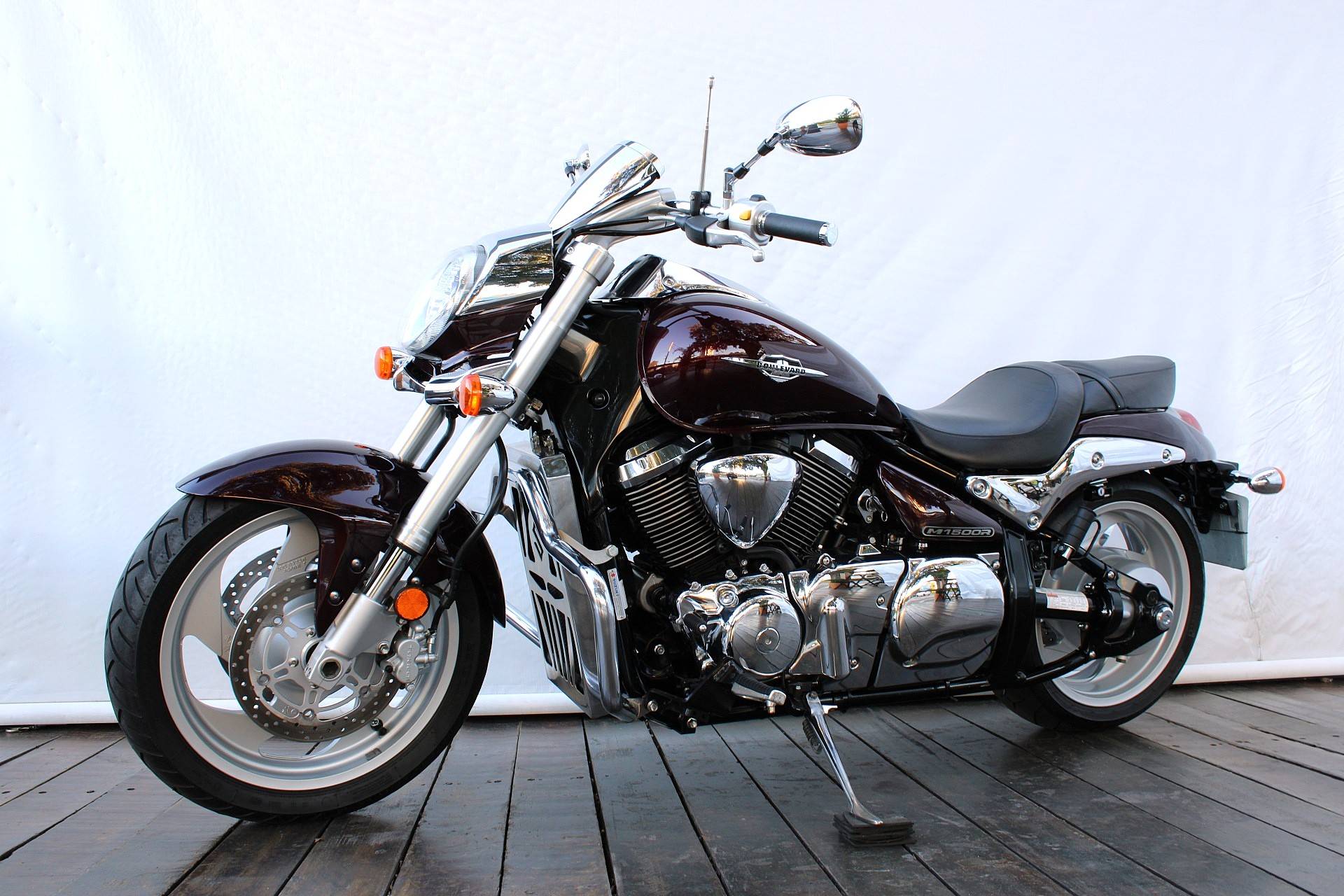 SUZUKI BOULEVARD M1500R