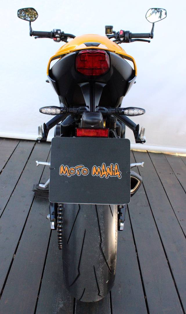 TRIUMPH STREET TRIPLE 765 RS