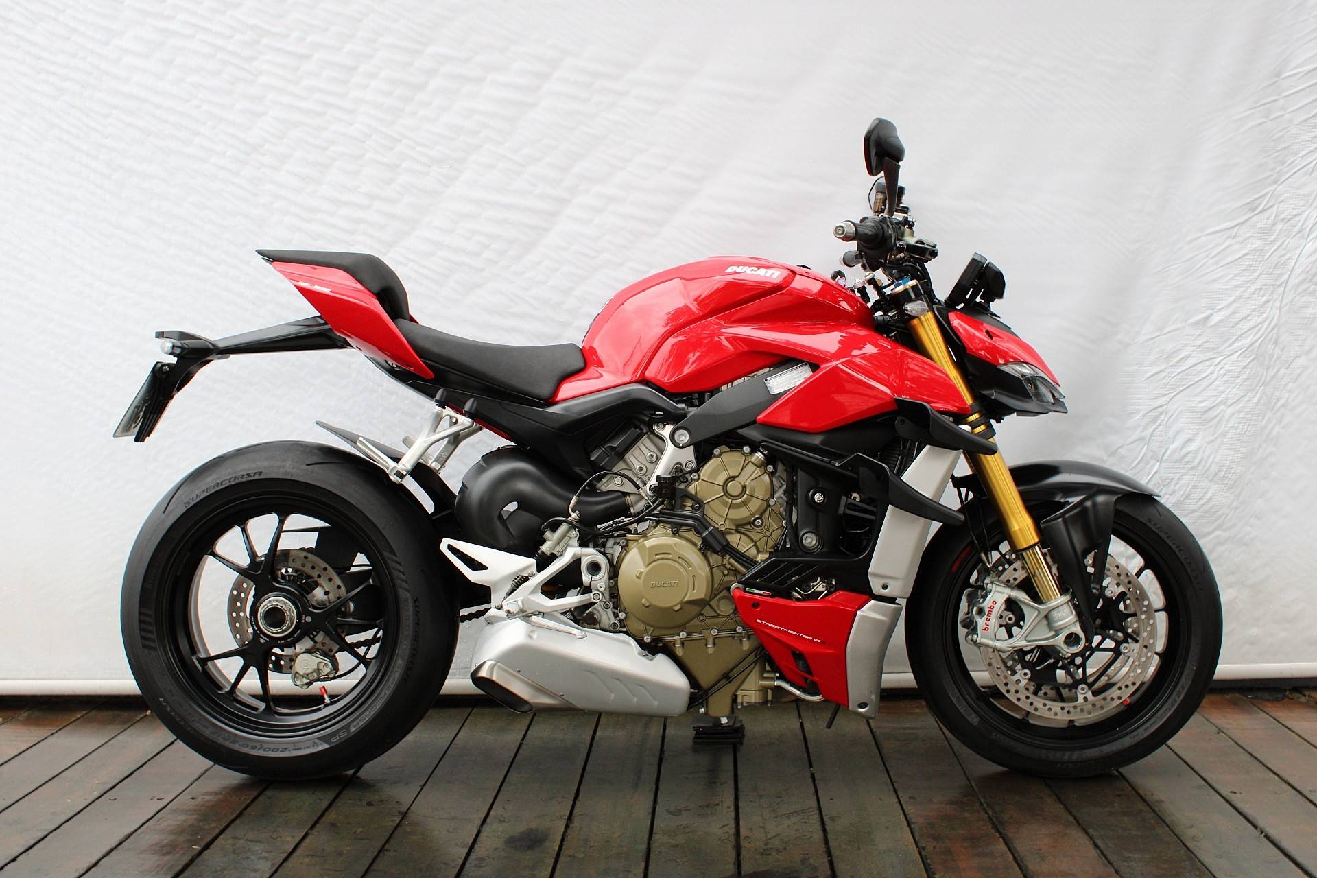 DUCATI STREETFIGHTER V4 S