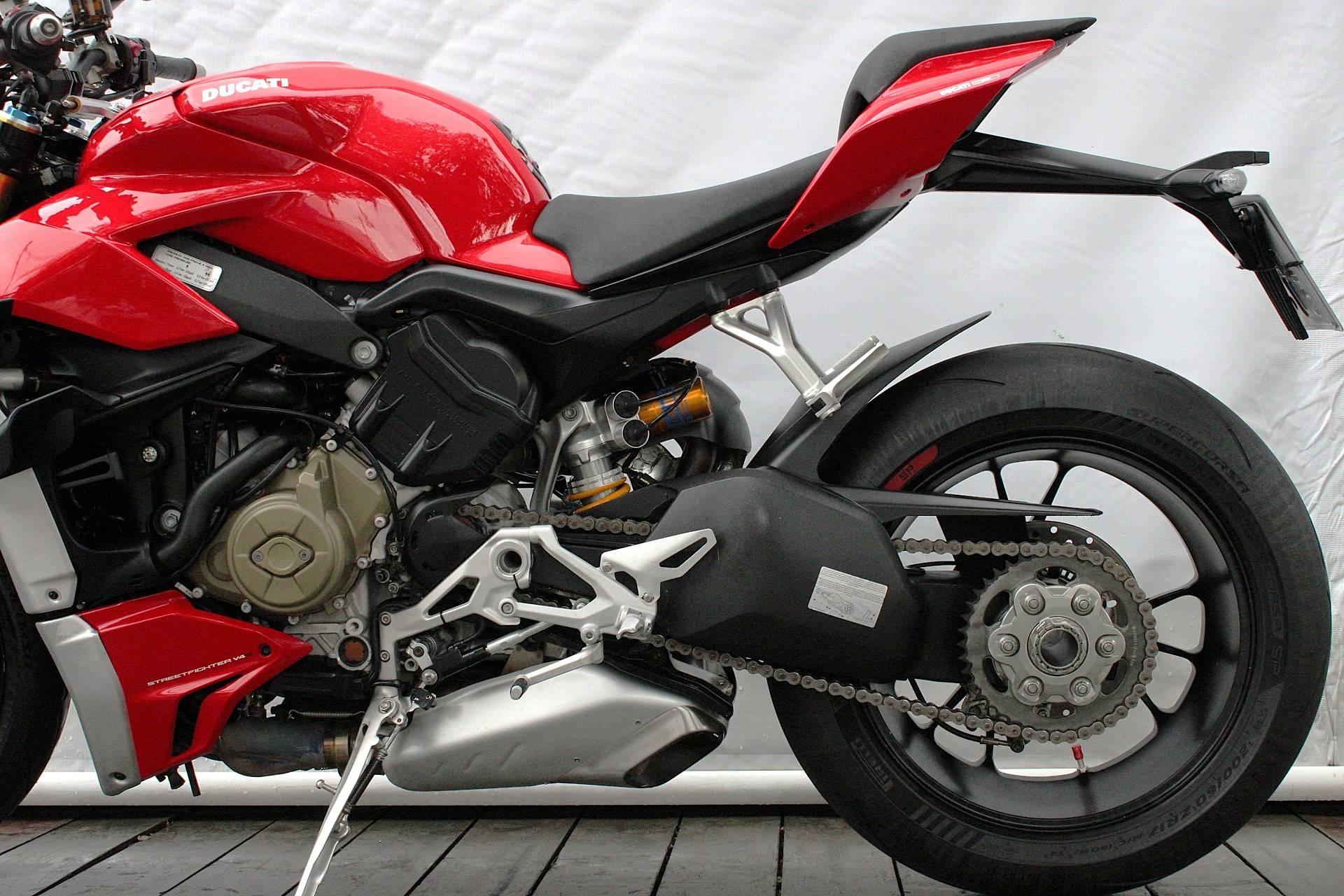 DUCATI STREETFIGHTER V4 S