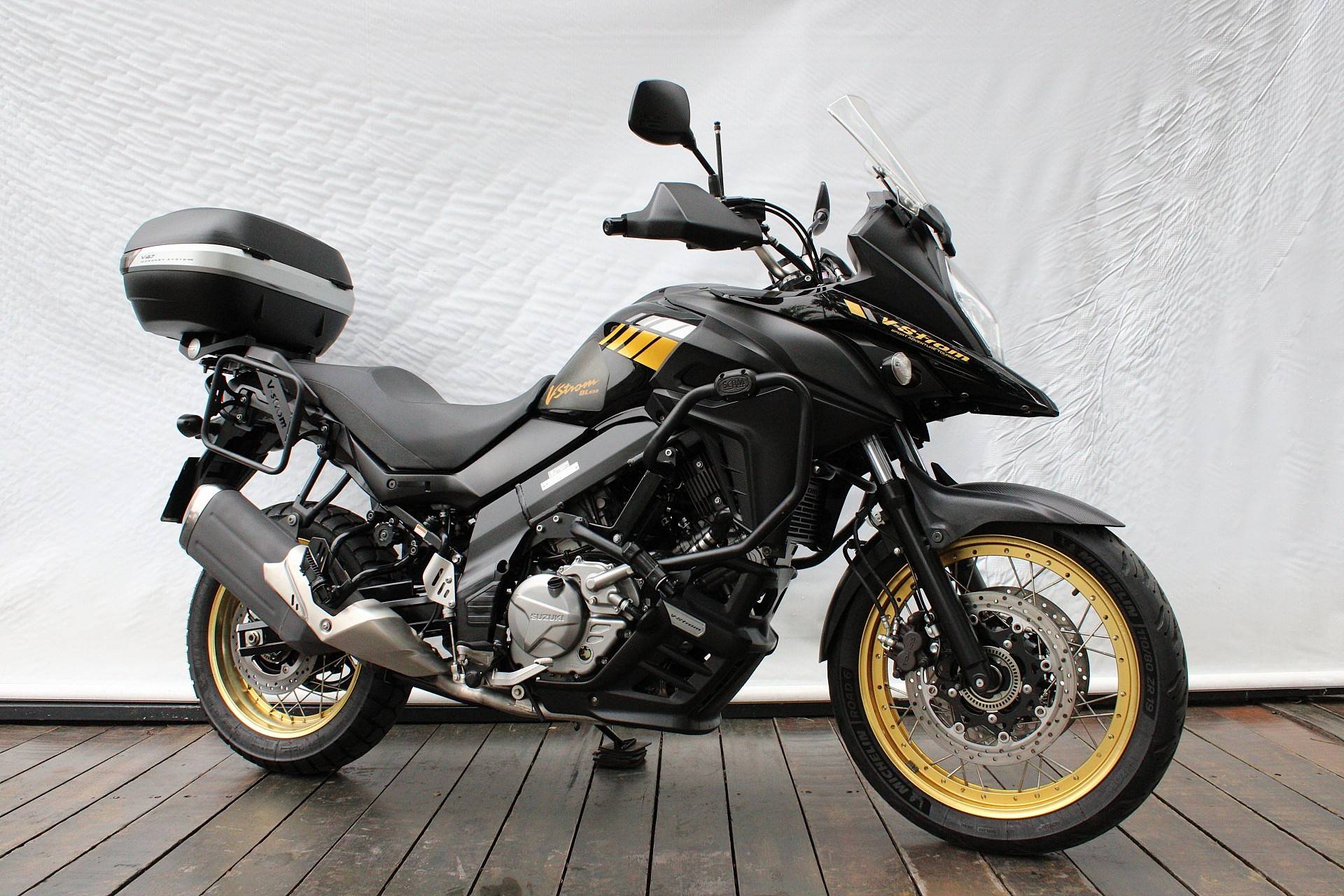 SUZUKI SUZUKI DL 650 XT V-STROM