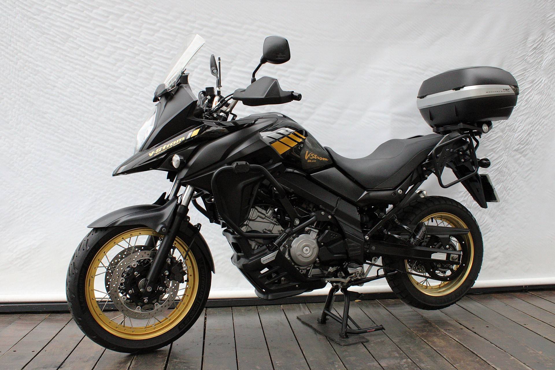 SUZUKI SUZUKI DL 650 XT V-STROM