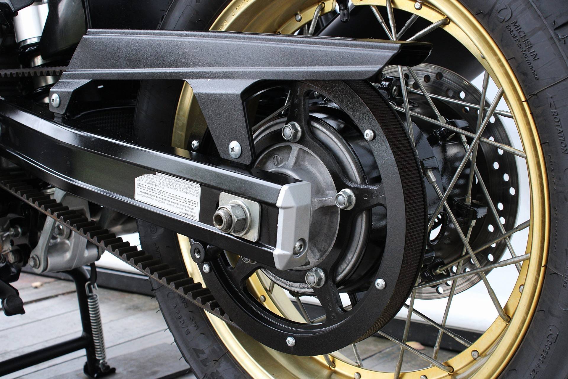 SUZUKI SUZUKI DL 650 XT V-STROM