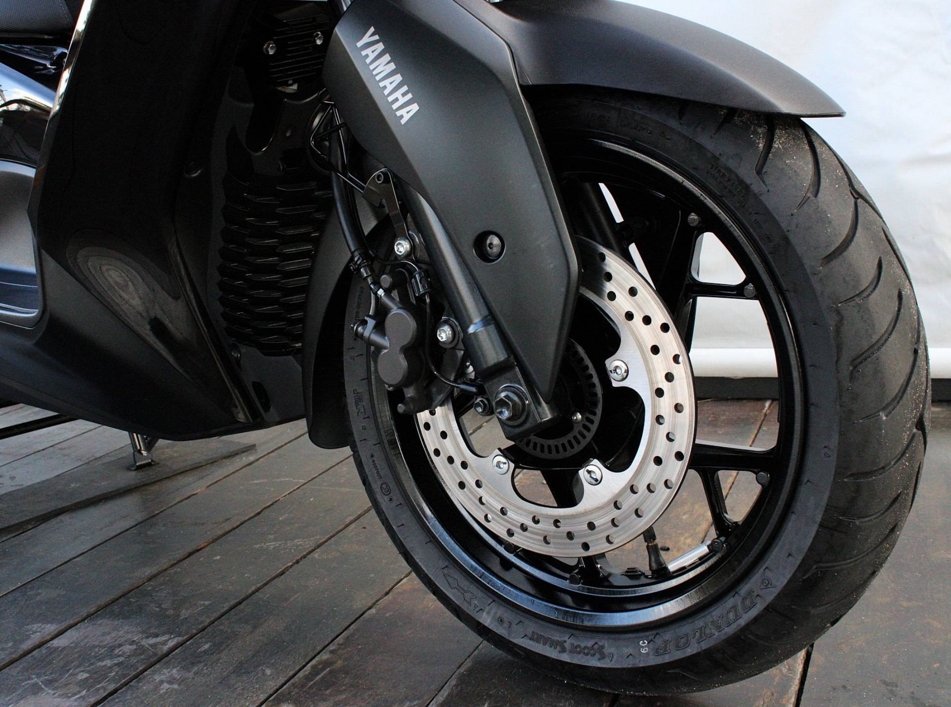 YAMAHA XMAX 250 CONNECTED ABS