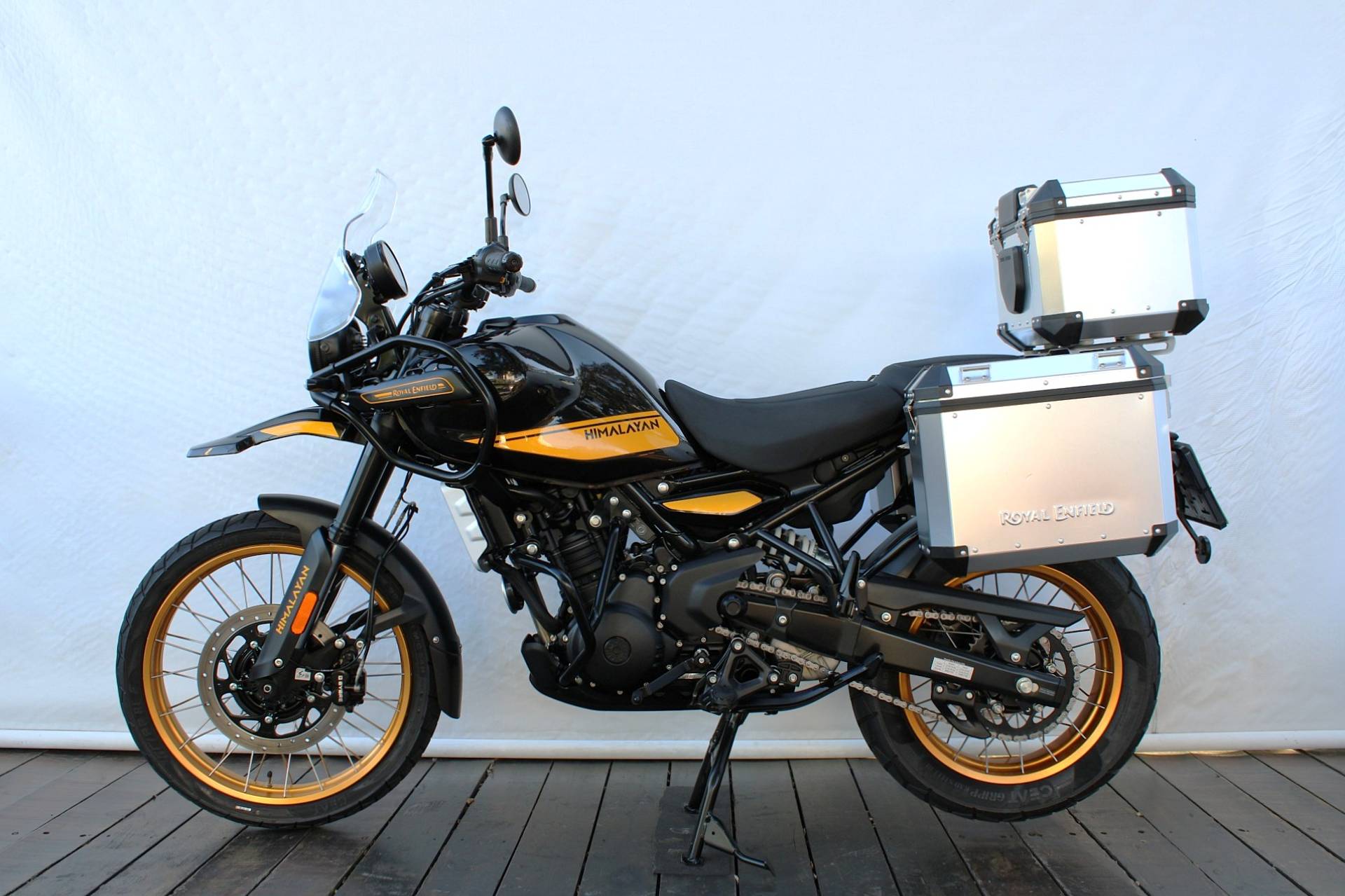 ROYAL ENFIELD HIMALAYAN 450 HANLE BLACK