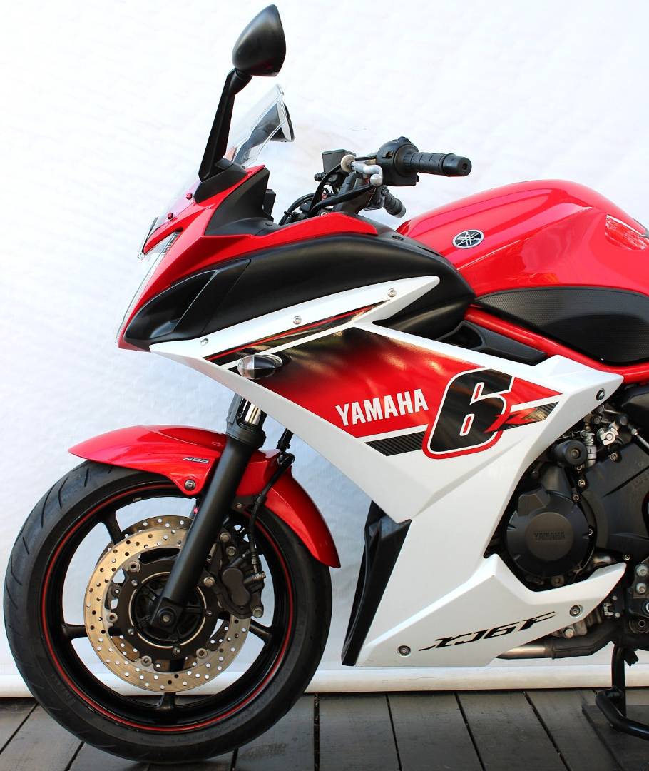 YAMAHA XJ6 F ABS