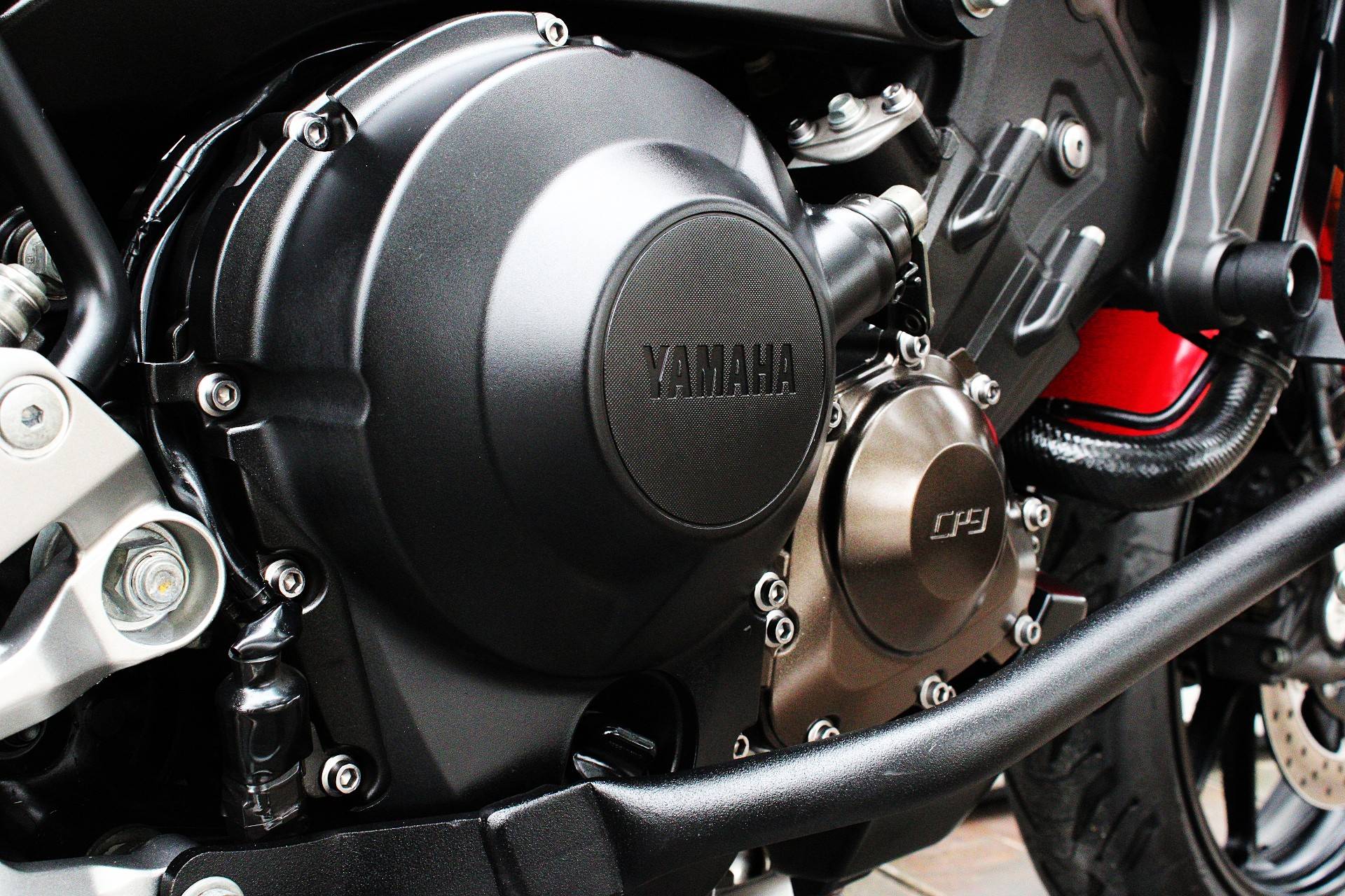 YAMAHA MT-09 TRACER