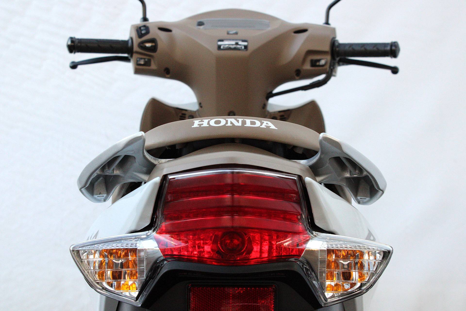 HONDA BIZ 125 EX