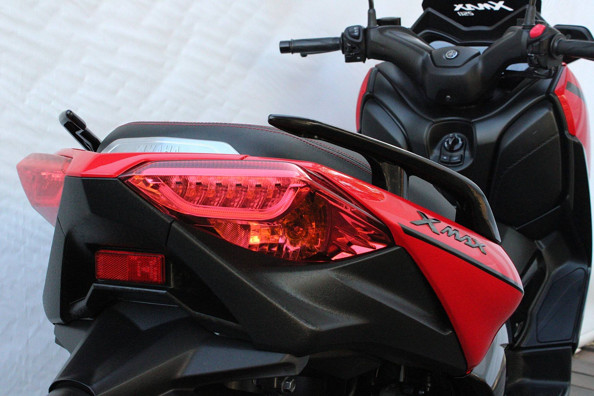 YAMAHA XMAX ABS