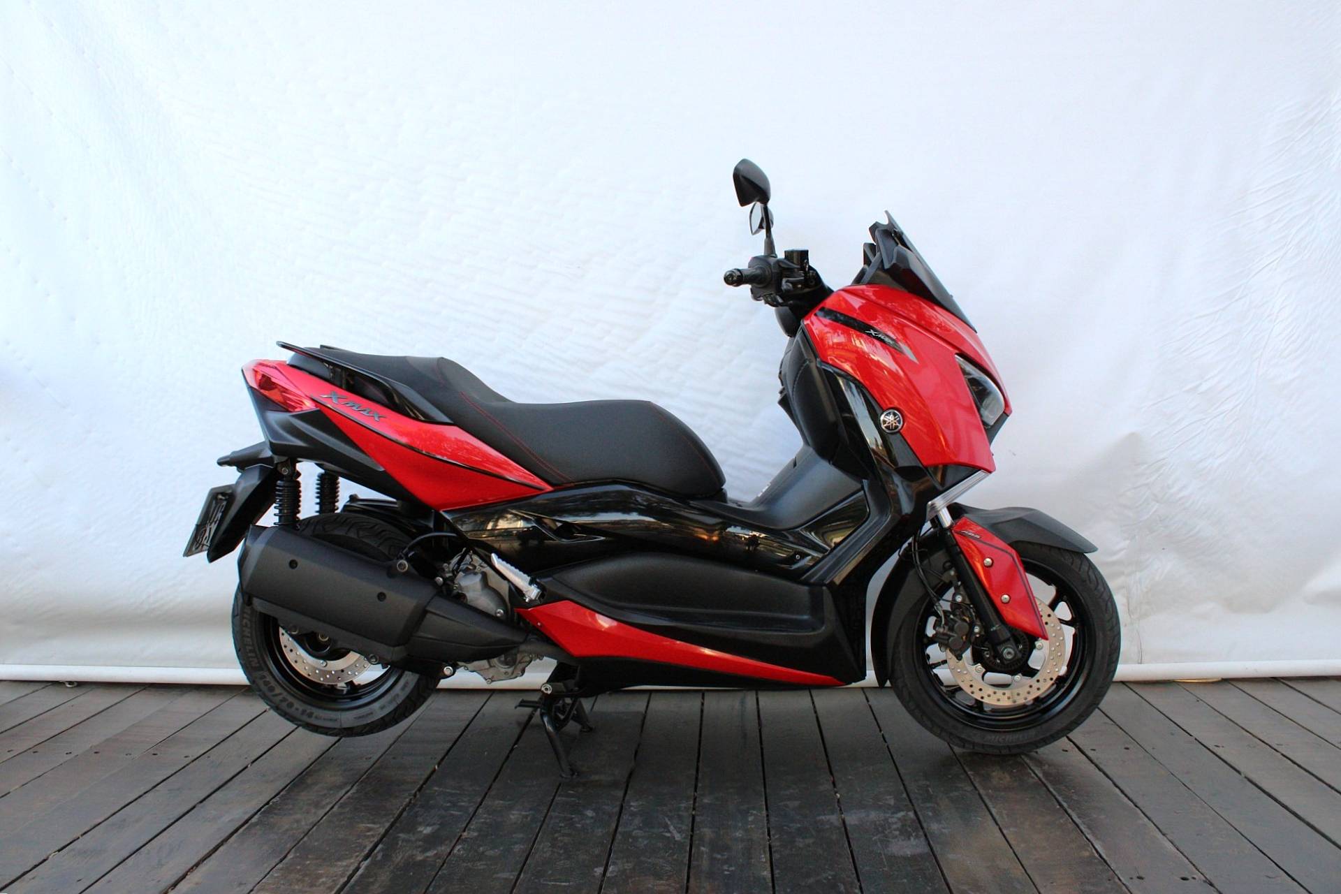 YAMAHA XMAX ABS