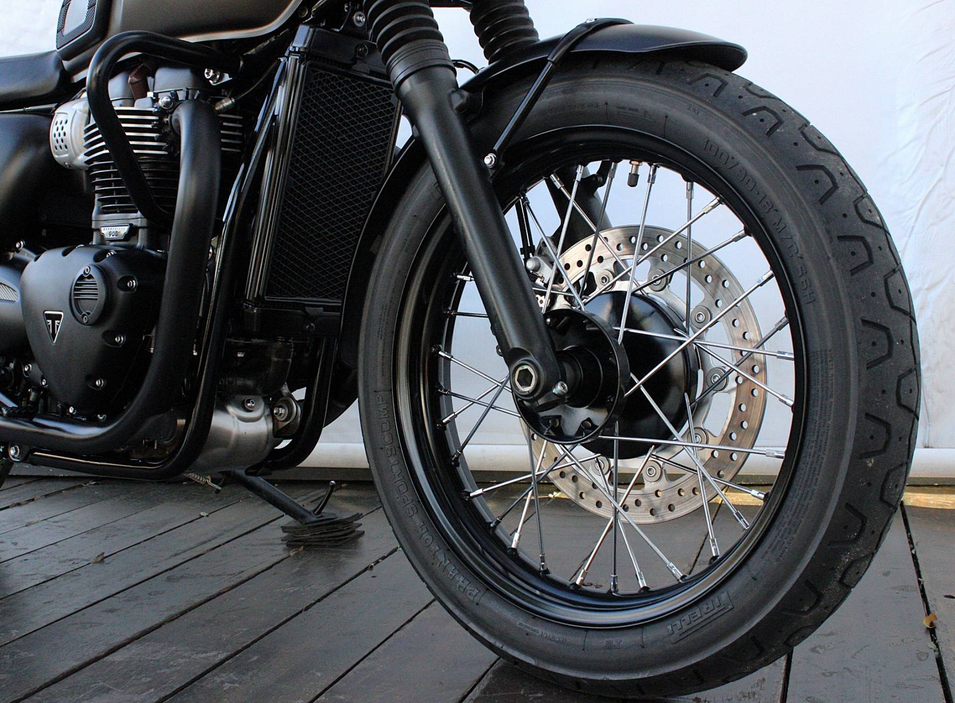 TRIUMPH BONNEVILLE T100 BLACK 900