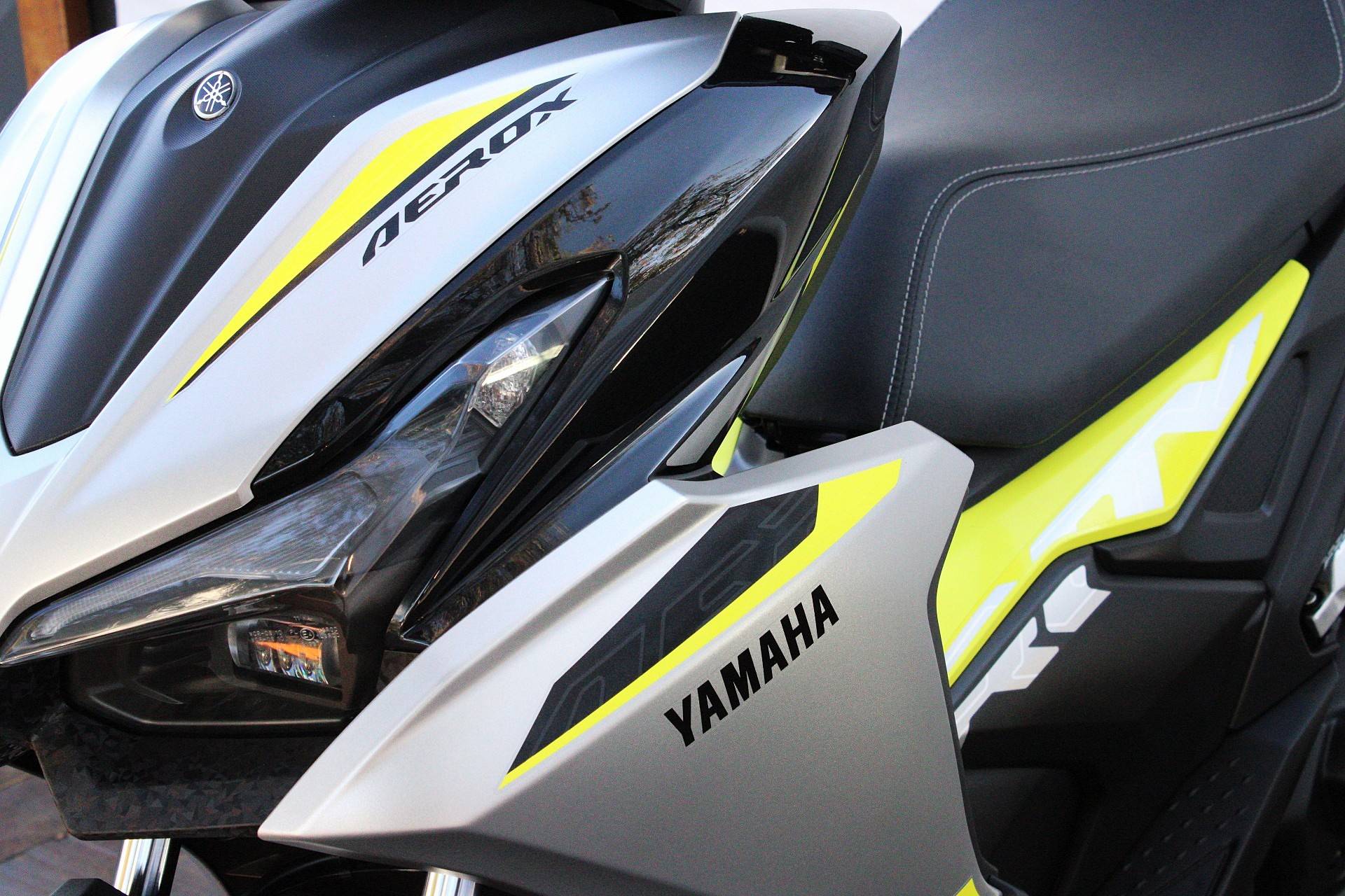 YAMAHA AEROX 160 ABS