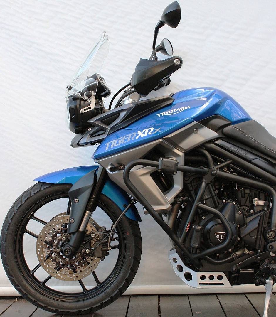 TRIUMPH TIGER 800 XRX