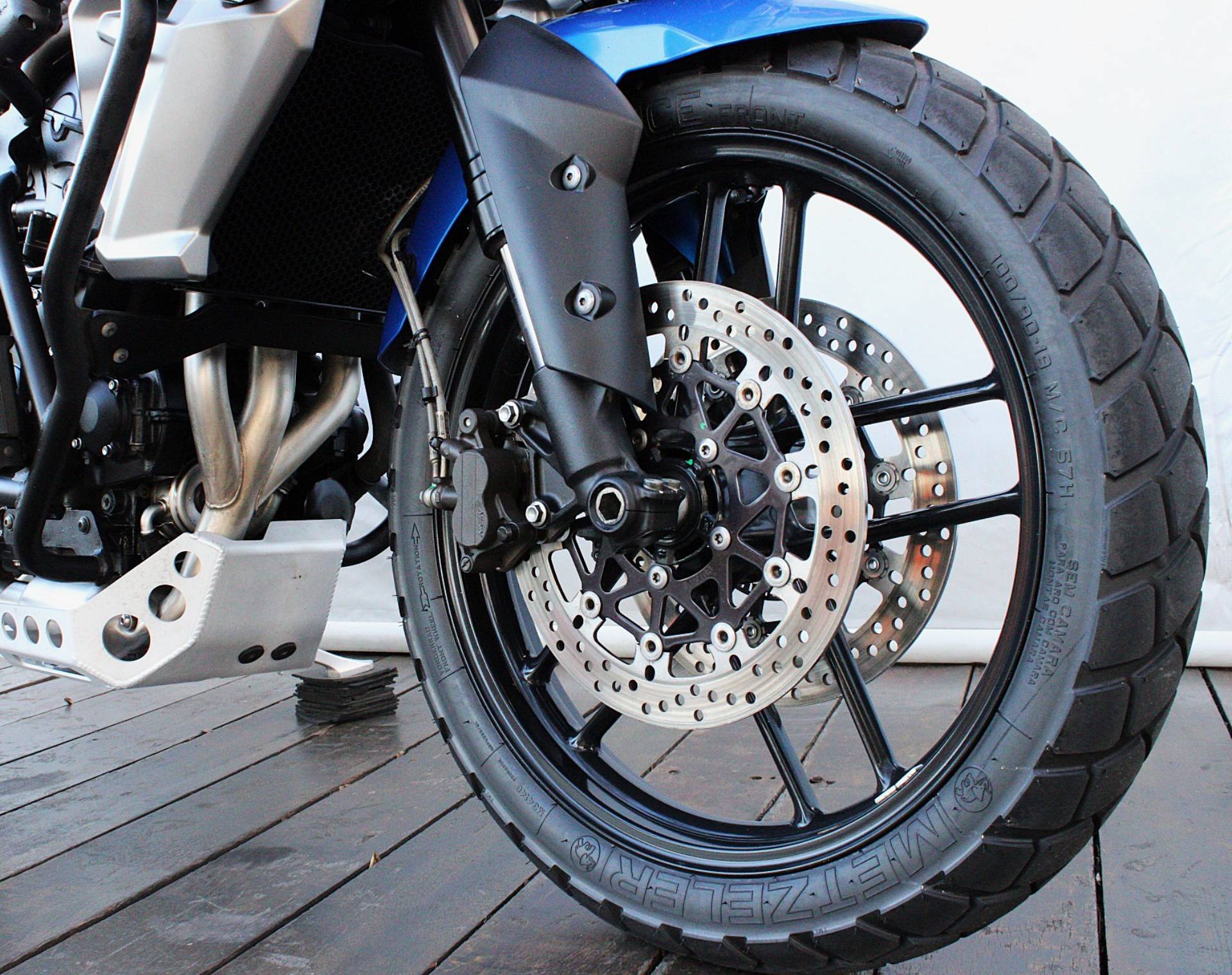 TRIUMPH TIGER 800 XRX