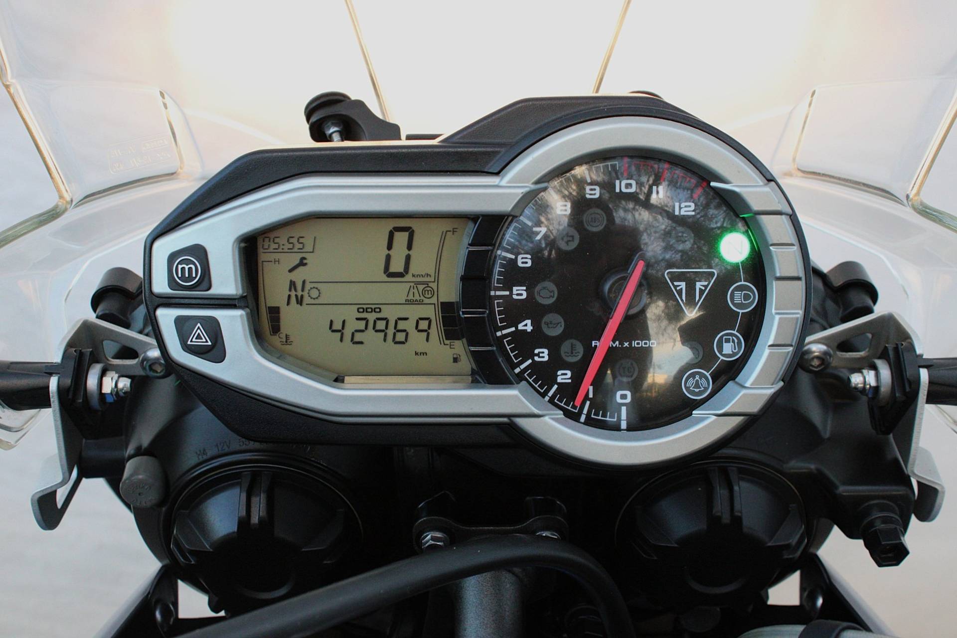TRIUMPH TIGER 800 XRX
