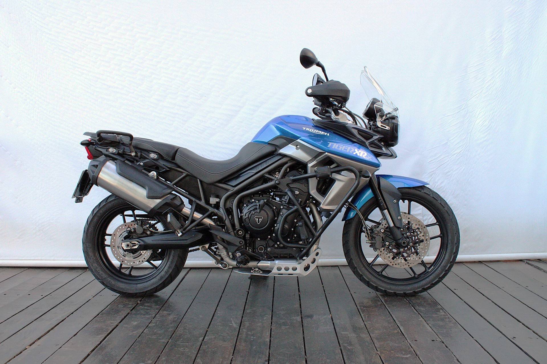 TRIUMPH TIGER 800 XRX