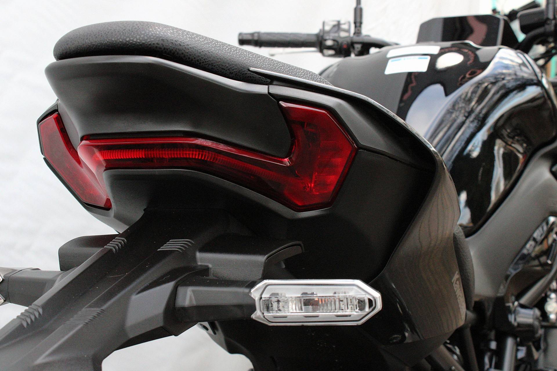 KAWASAKI Z900