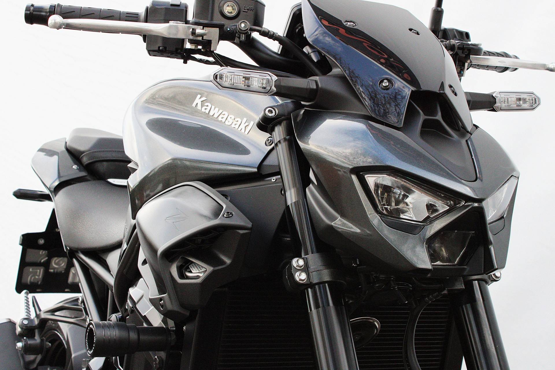 KAWASAKI Z900