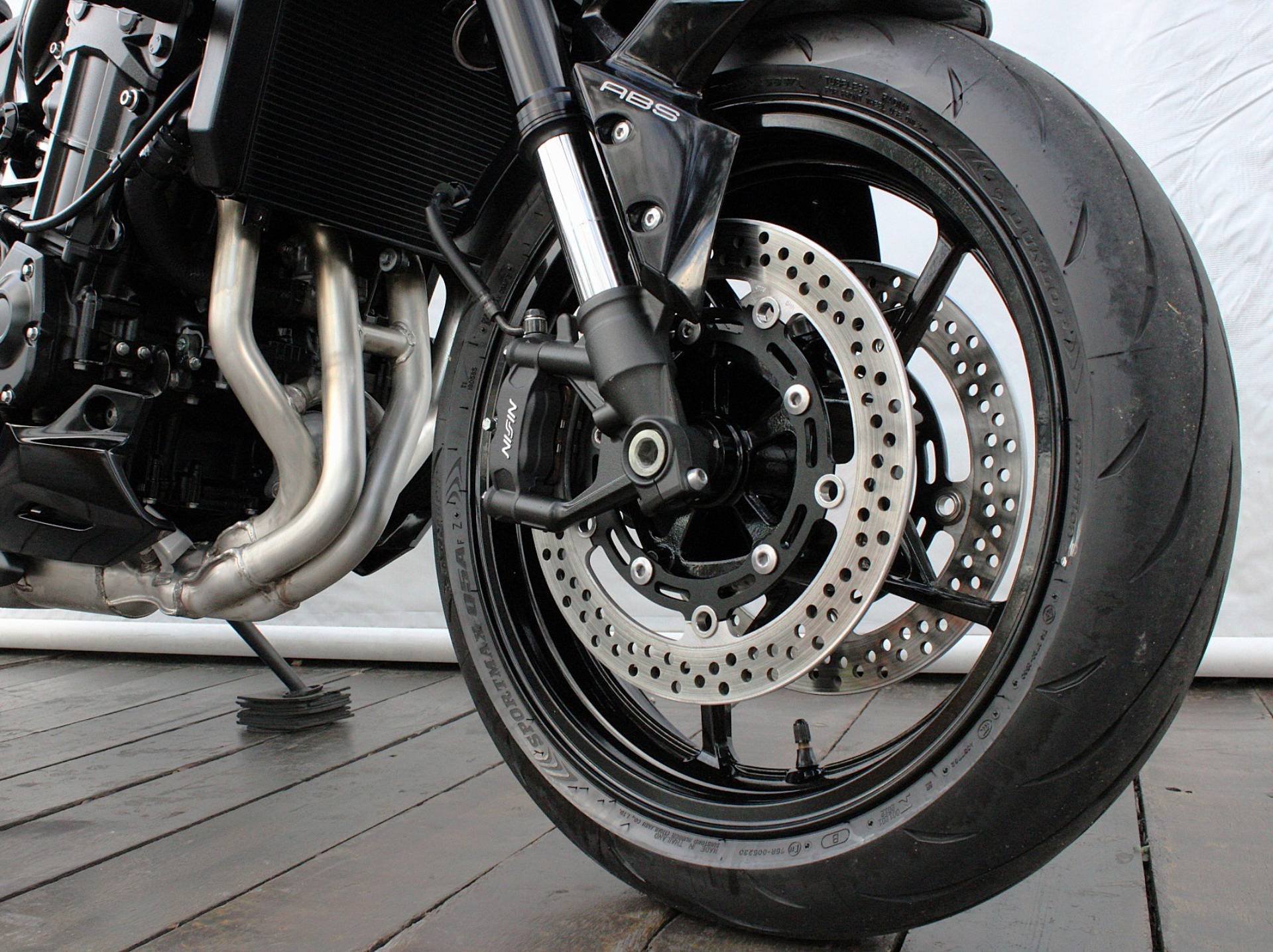 KAWASAKI Z900