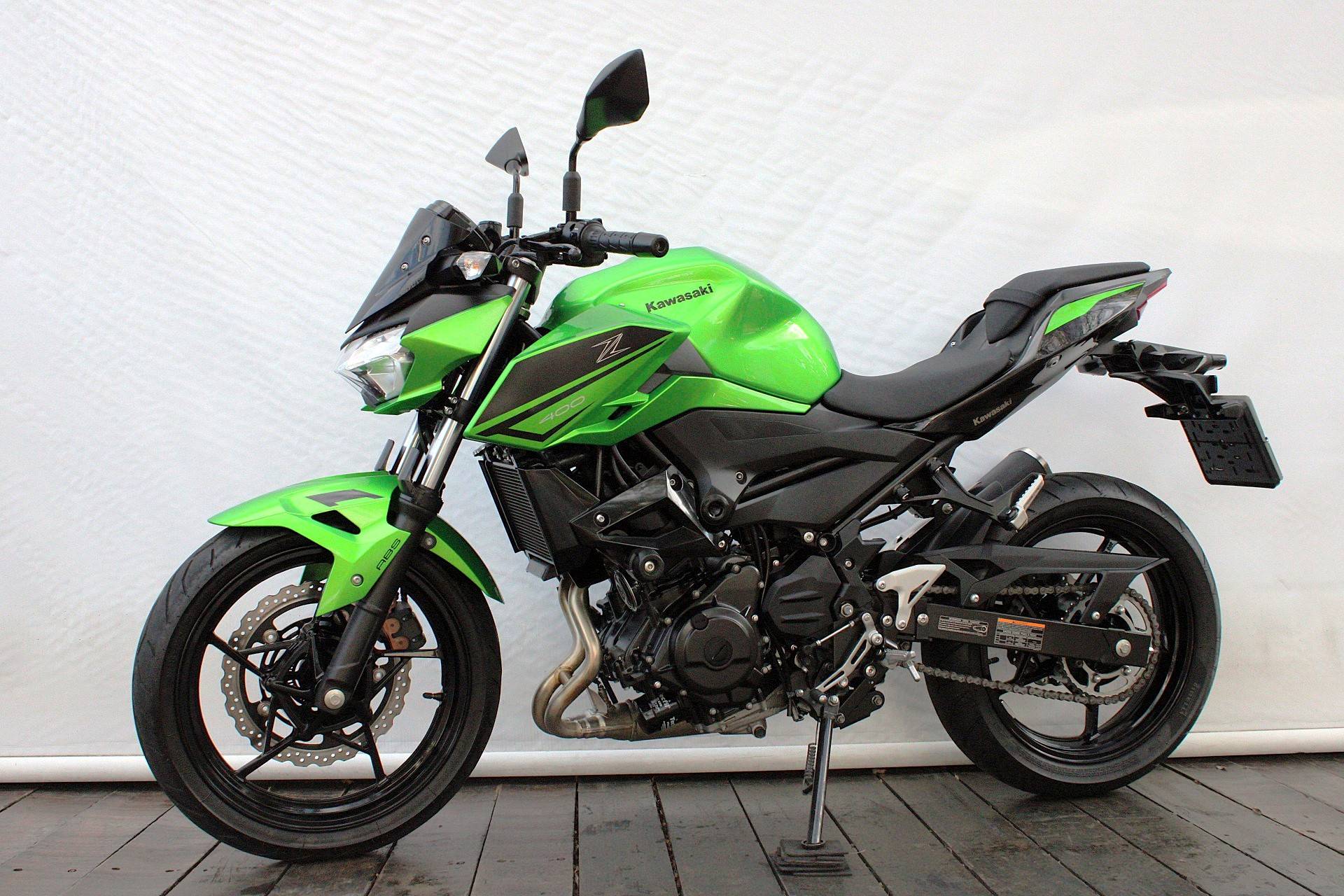 KAWASAKI Z400