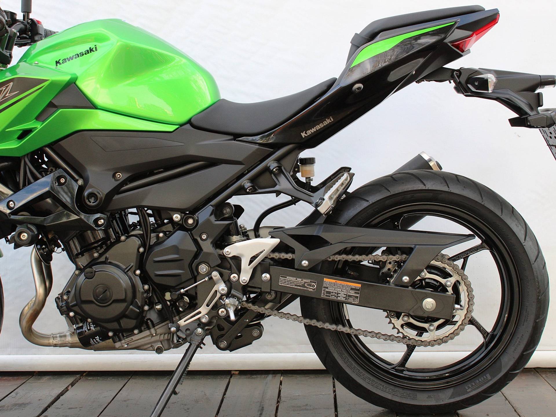 KAWASAKI Z400