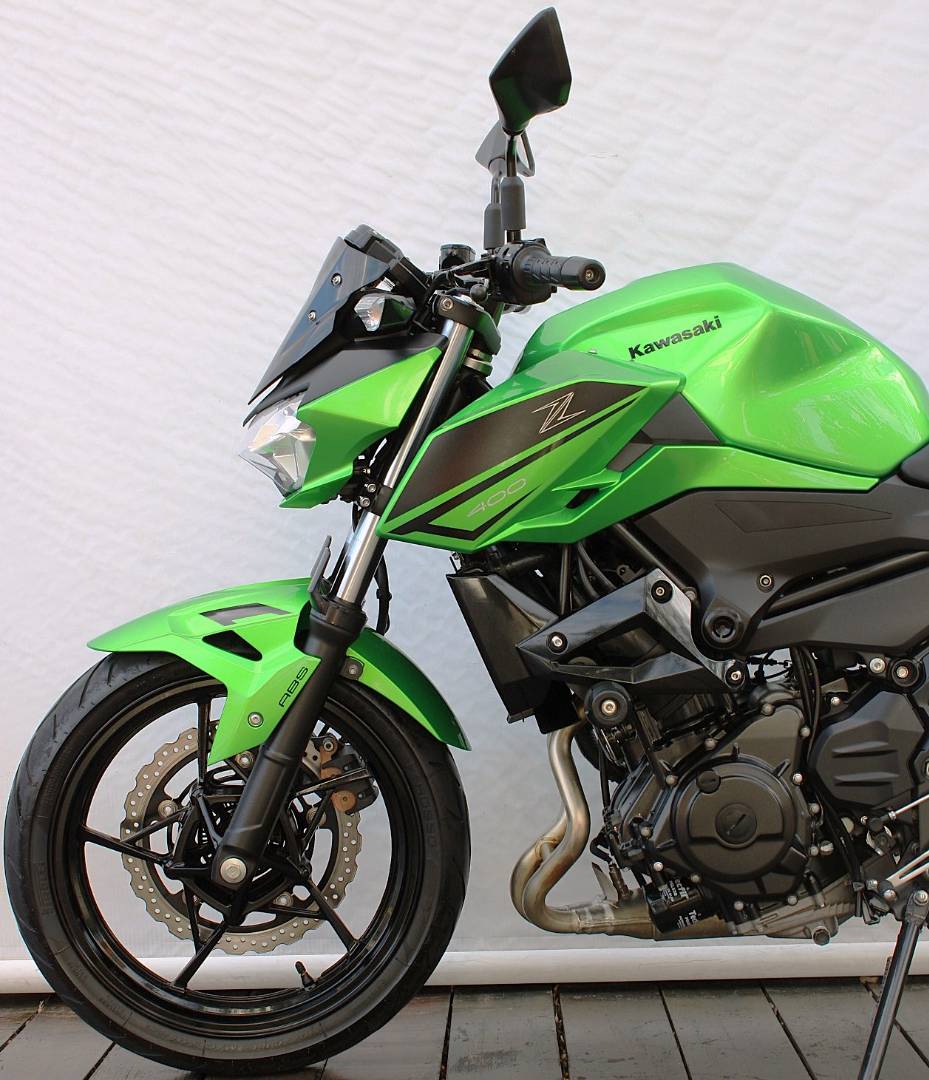 KAWASAKI Z400
