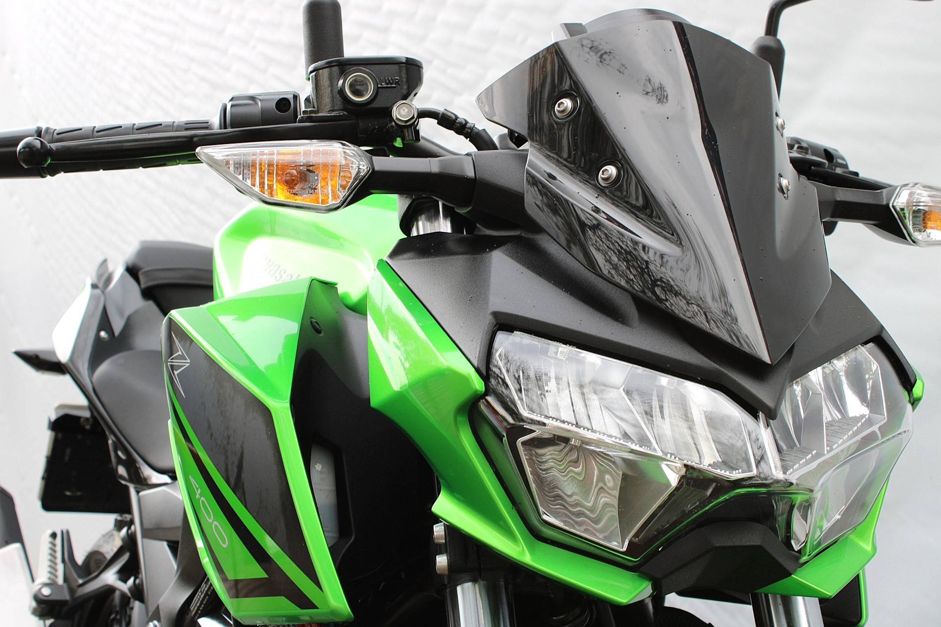 KAWASAKI Z400