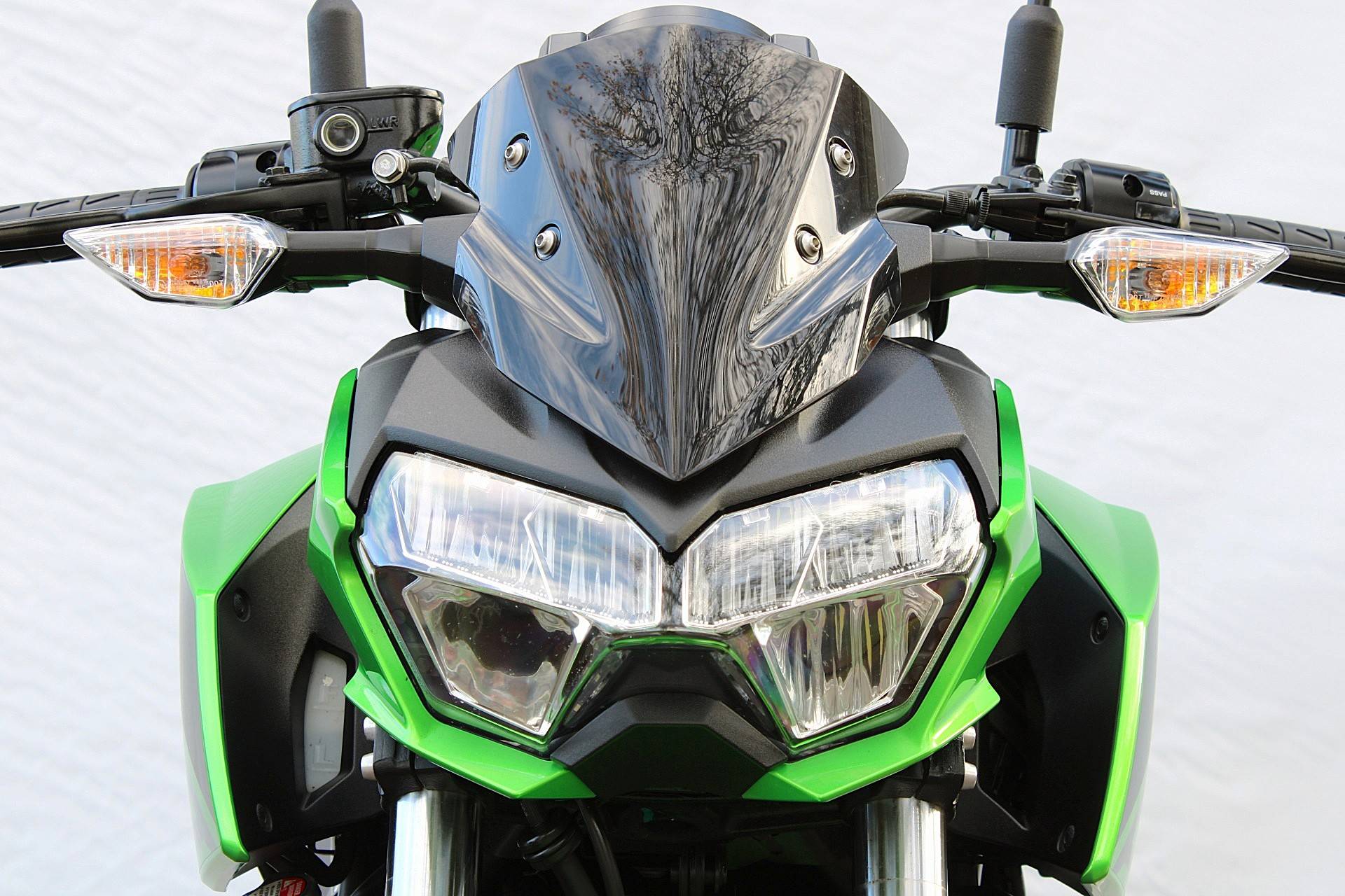 KAWASAKI Z400