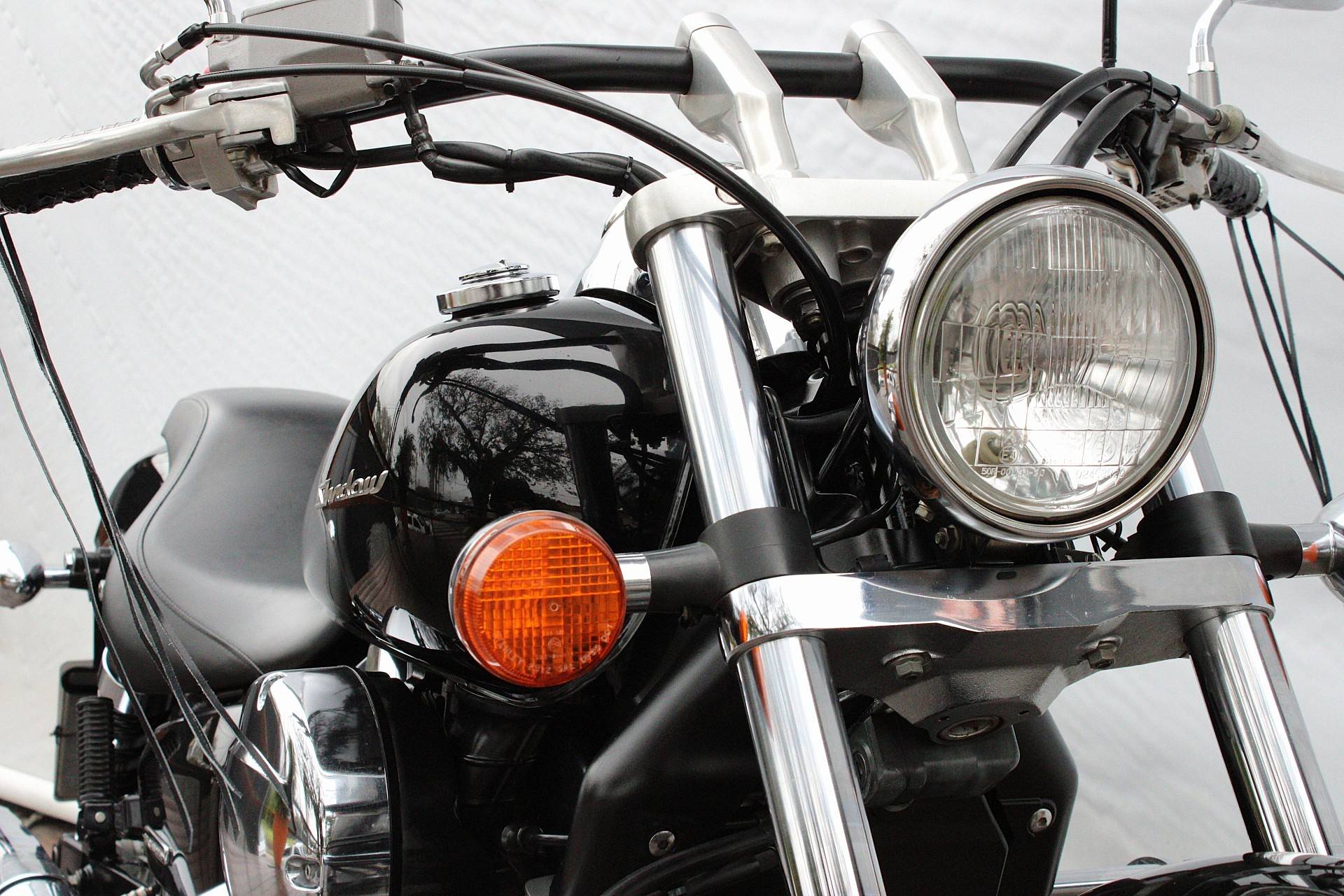 HONDA SHADOW 750