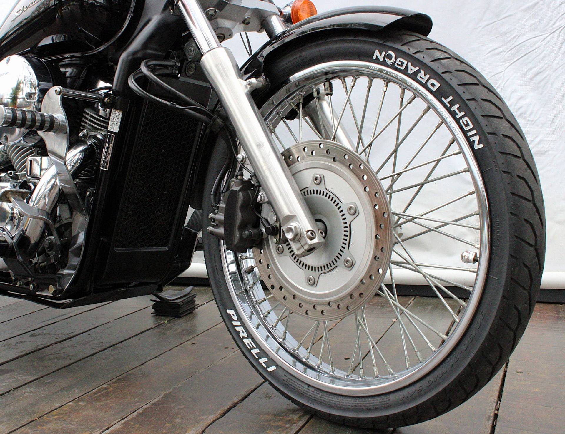 HONDA SHADOW 750