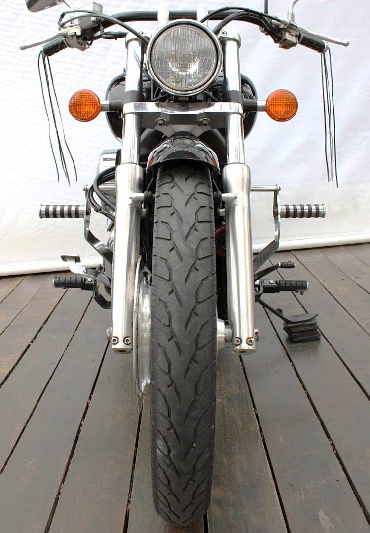 HONDA SHADOW 750