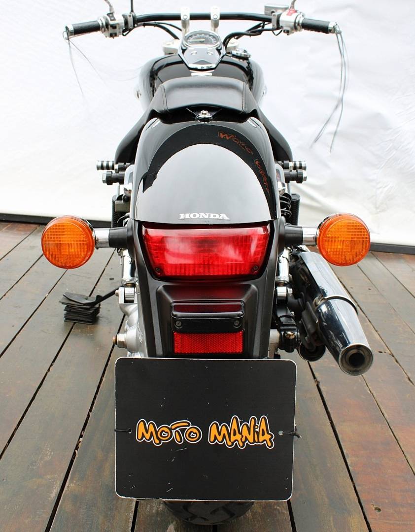 HONDA SHADOW 750