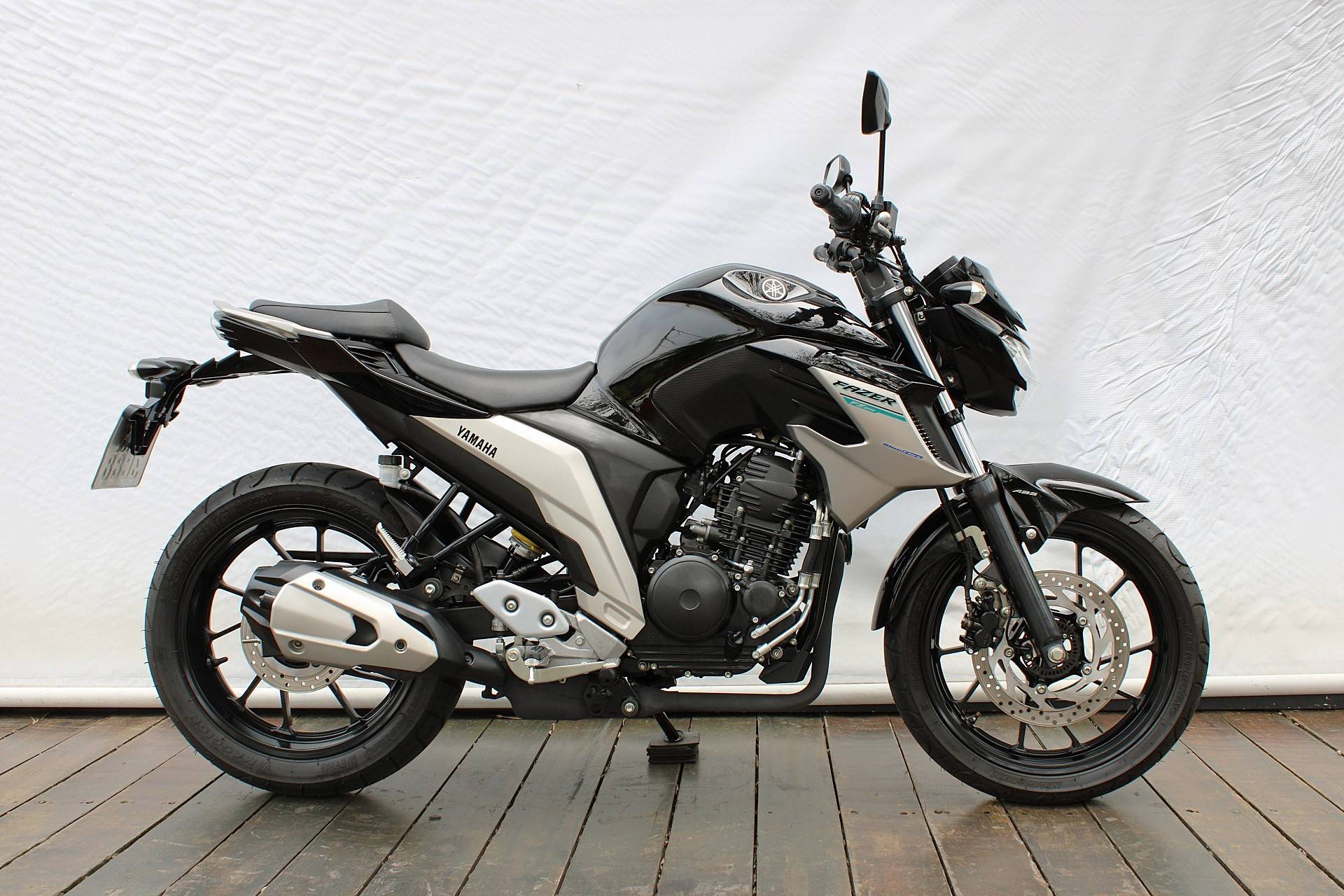 YAMAHA FZ25 FAZER ABS