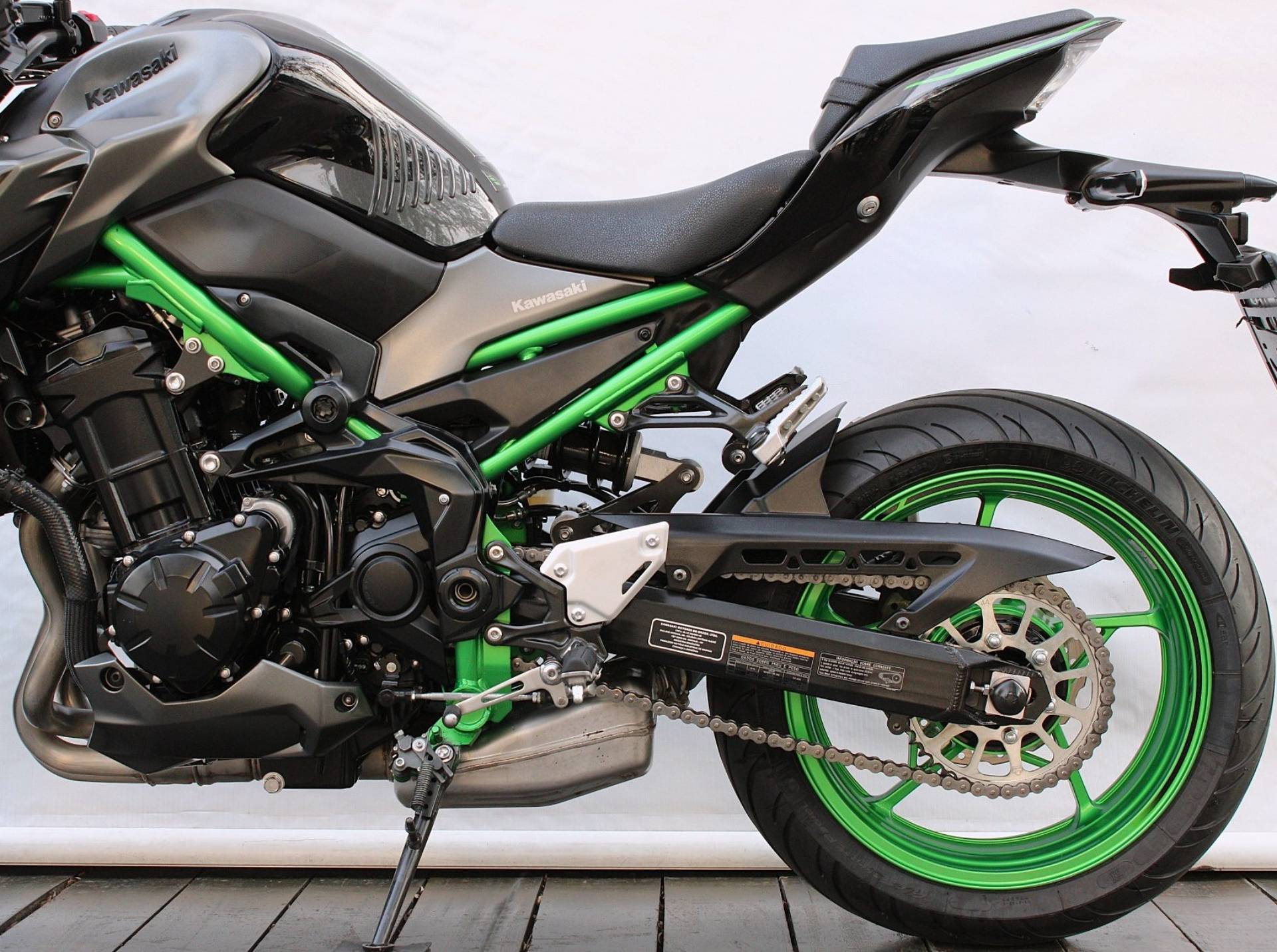 KAWASAKI Z900