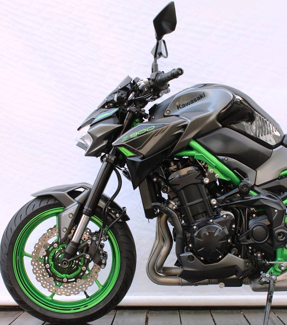 KAWASAKI Z900